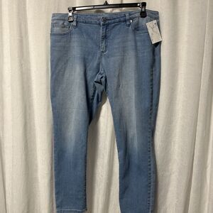 Michael Kors Light Wash Straight Leg Ankle Jeans Size 14